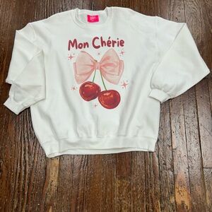 Women’s White Sweatshirt